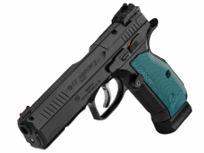 medium-CZ_Shadow_2_OR_3D